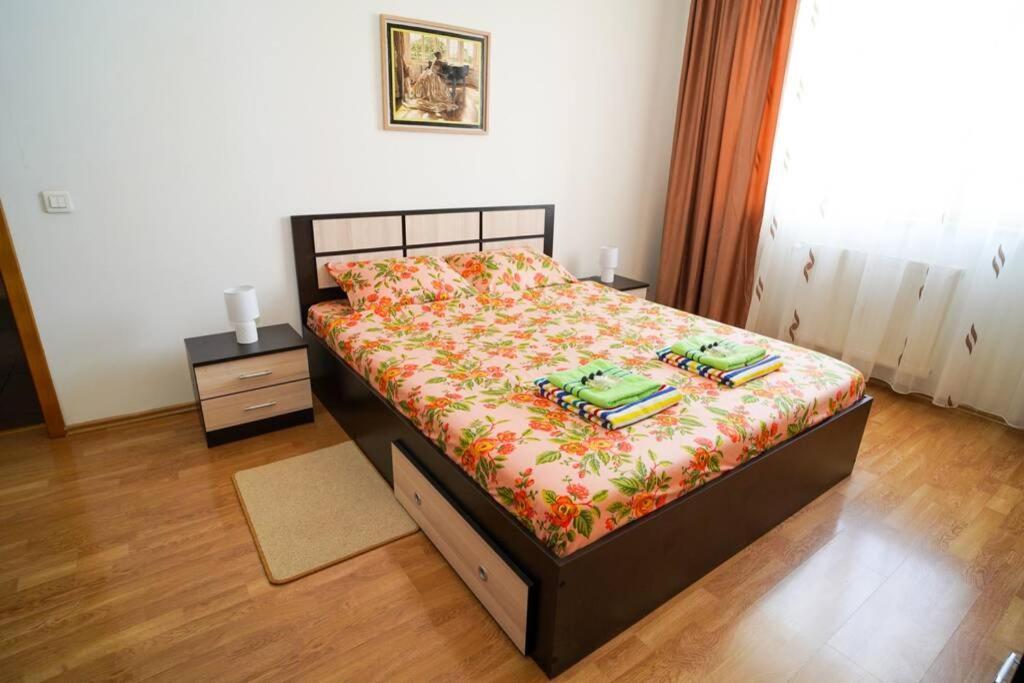 Sky Modern 1 Bedroom Apt W Free Parking Bucarest