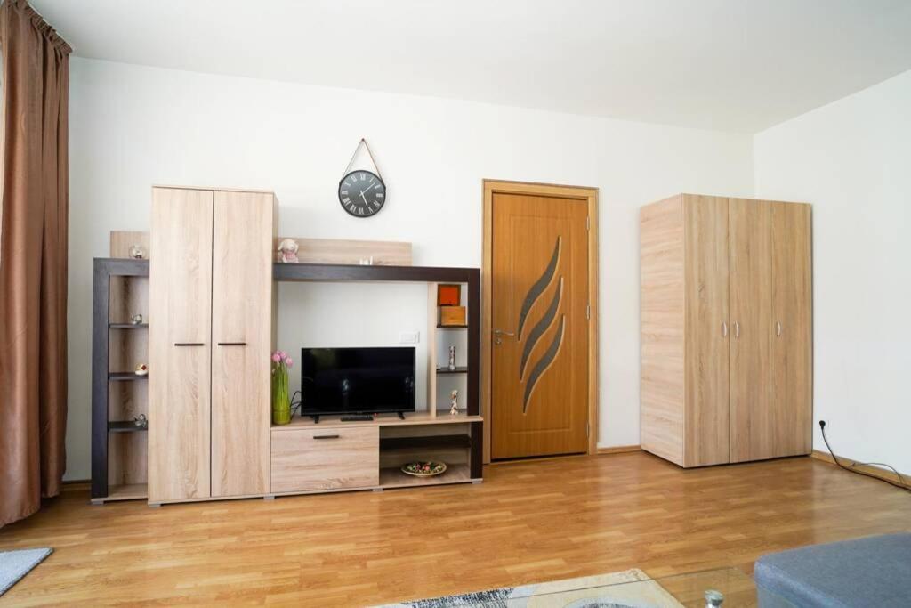Sky Modern 1 Bedroom Apt W Free Parking Appartamento